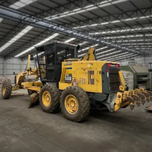 Motoniveladora Komatsu GD555 - foto 6